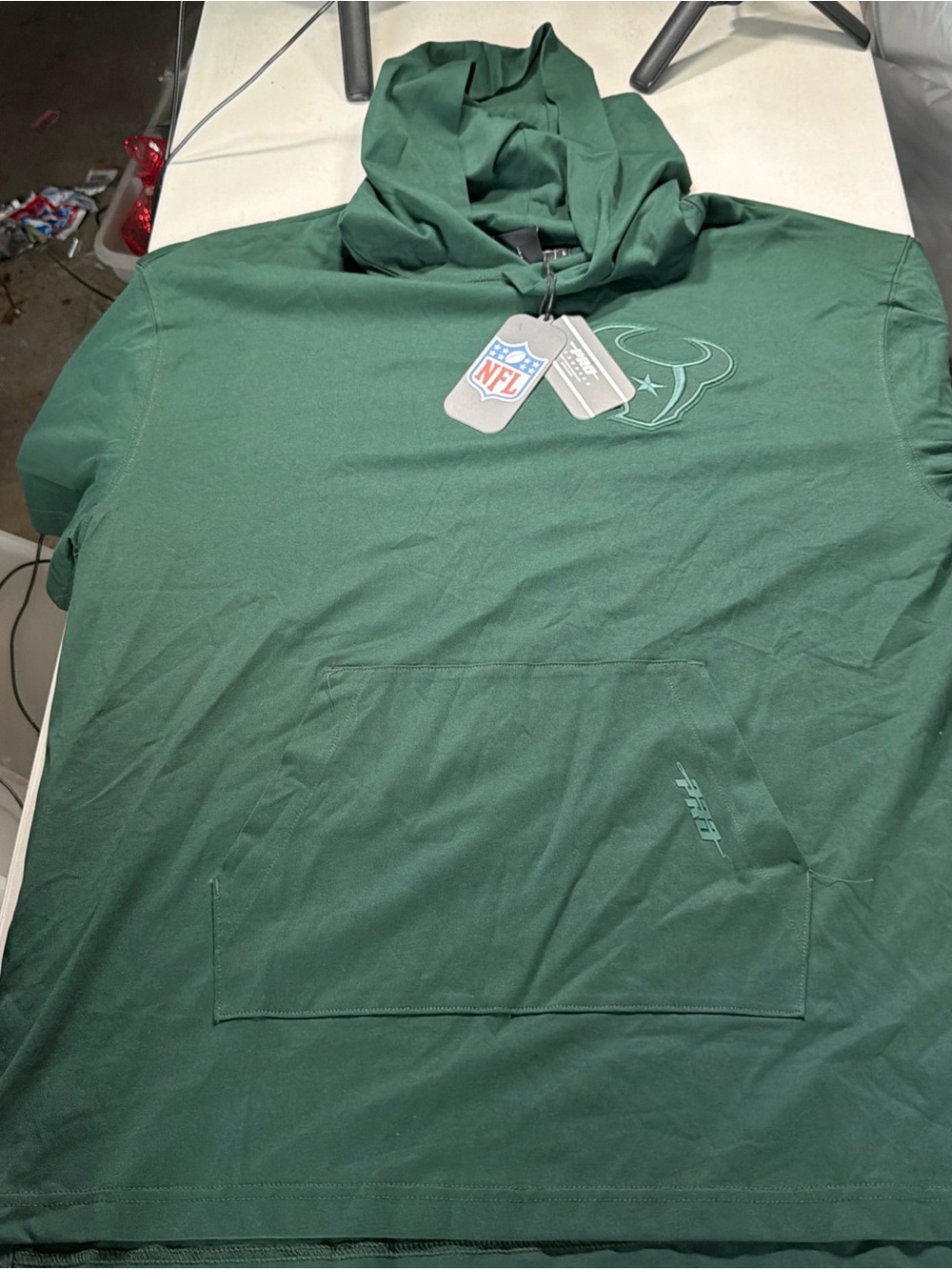 NFL Men’s Green Pullover Hoodie with Team Logo Texans